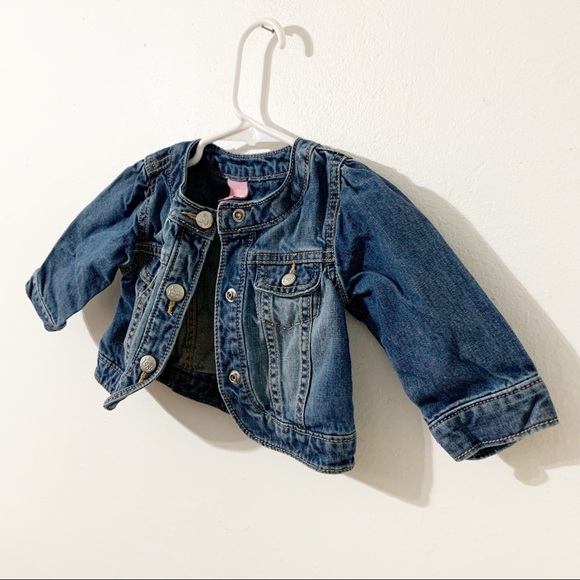 The Children’s Place Color Distressed Jean Jacket Faux Buttons Really Snaps - Picture 2 of 10
